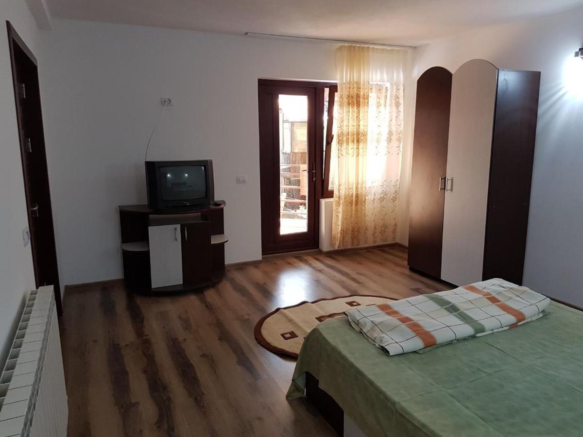 Casa Olanesti Hotel ไบเลโอเลอเนชต์ ภายนอก รูปภาพ