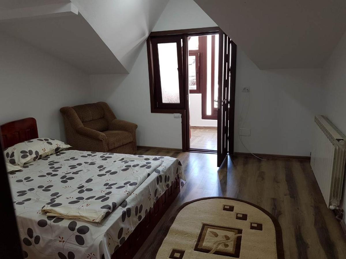 Casa Olanesti Hotel ไบเลโอเลอเนชต์ ภายนอก รูปภาพ